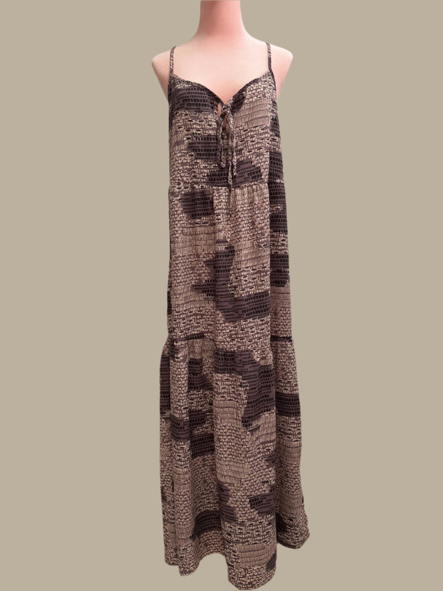 Ces Femme Pasely design long sleevless dress Size- L