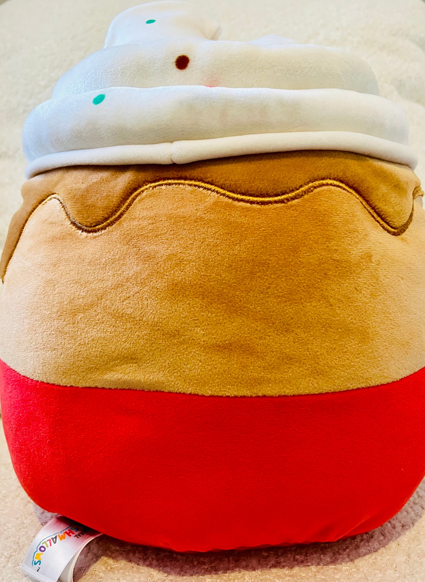 13" inch Ginger -Cupcake Gingerbread Latte holiday Squishmallow ( NWOT)