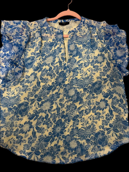 TAHARI Bue and Creme Floral top Size -M