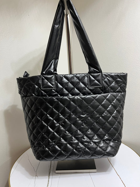 HSITANDY Black quilted tote bag