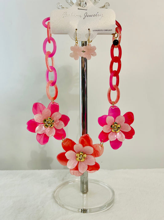 Costume Jewelry -Matching Fushia and pink necklace and earrings