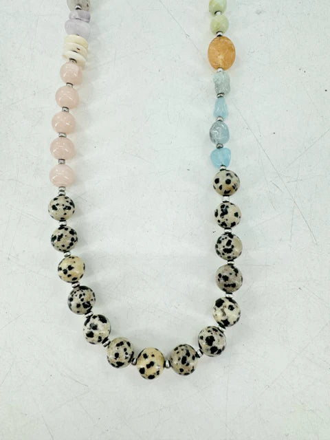 Costume Jewelry -Earthtone necklace